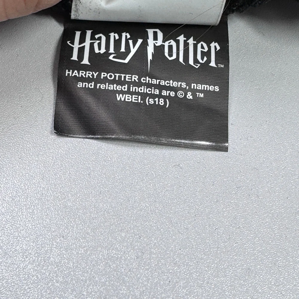 Harry Potter Beanie Hat Cap Boys One Size Black Gray Hogwarts TV Movie Youth
